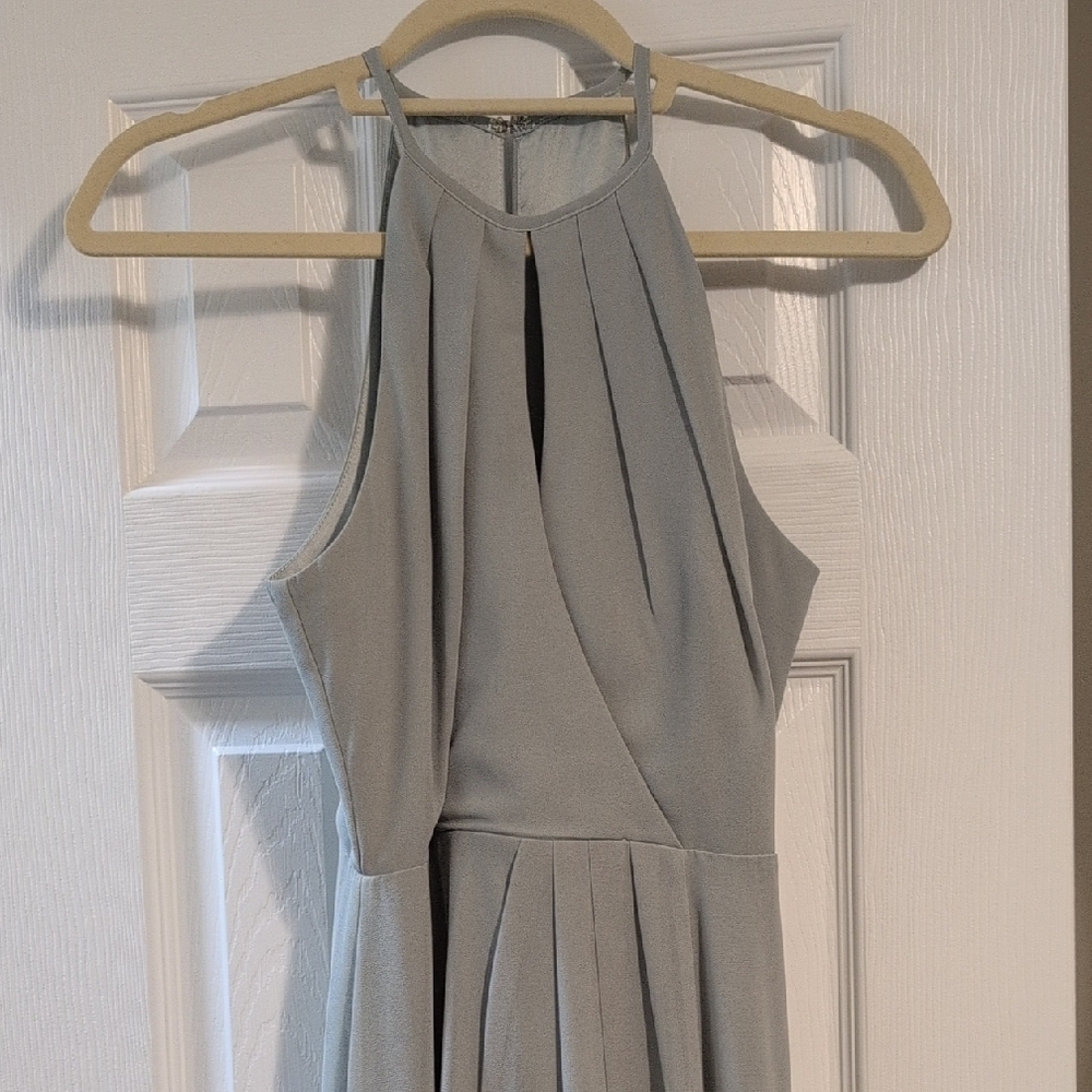 Elegant Gray Sleeveless Dress